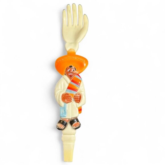 VTG South of the Border Plastic Back Scratcher - Picture 1 of 7